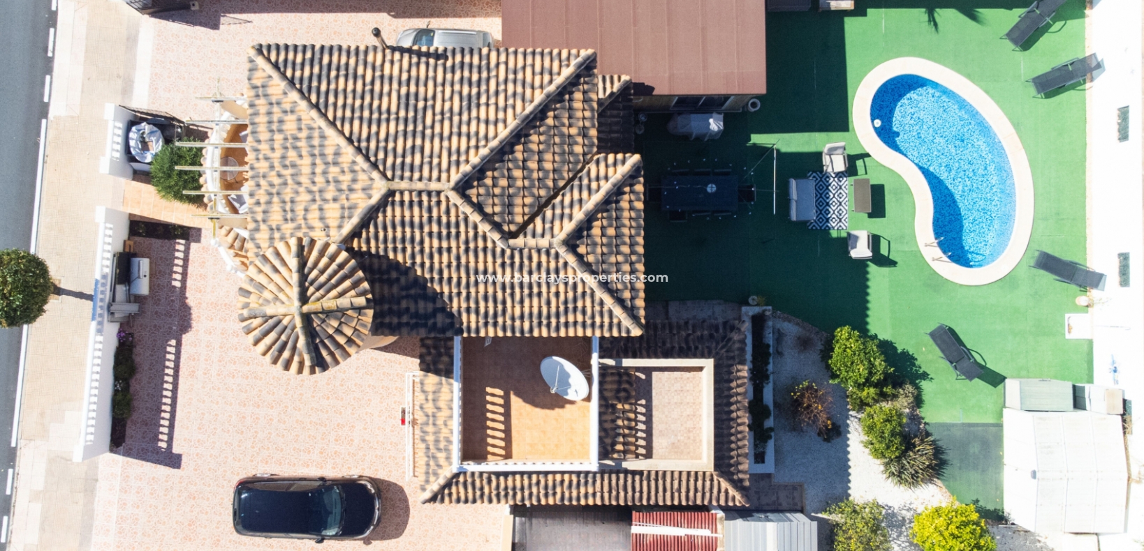 Wederverkoop - Vrijstaande Villa - Urb. La Marina