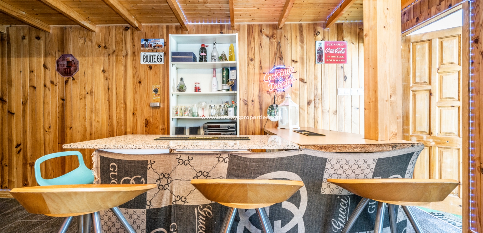 Wederverkoop - Vrijstaande Villa - Urb. La Marina