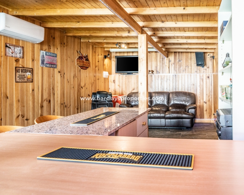 Wederverkoop - Vrijstaande Villa - Urb. La Marina