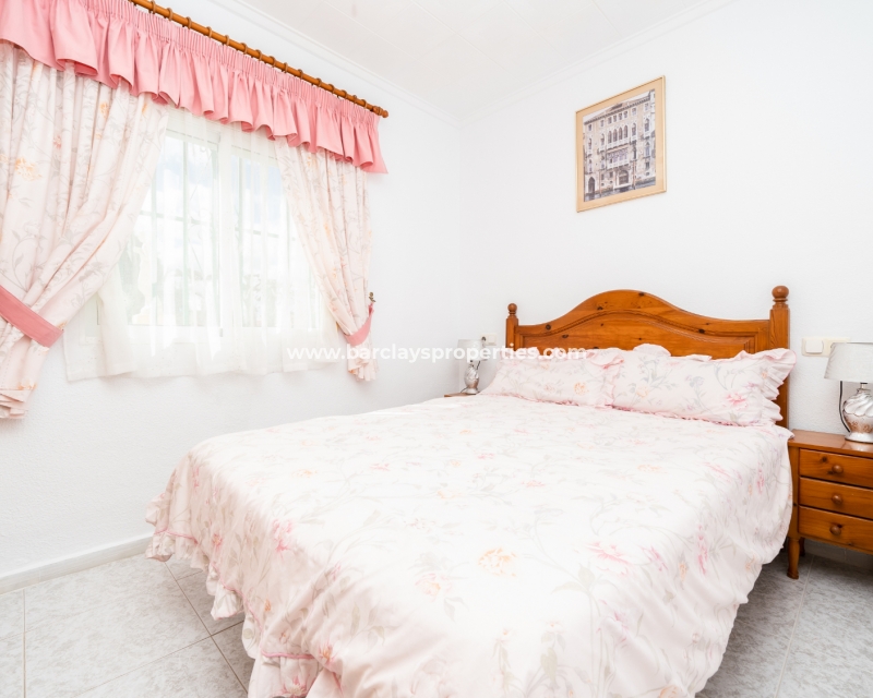 Wederverkoop - Vrijstaande Villa - Urb. La Marina