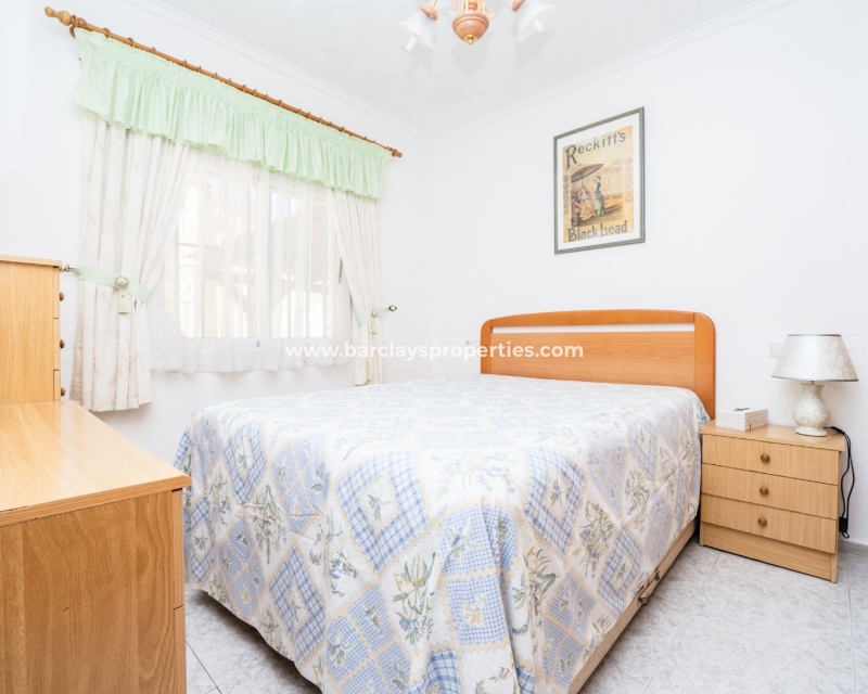 Wederverkoop - Vrijstaande Villa - Urb. La Marina