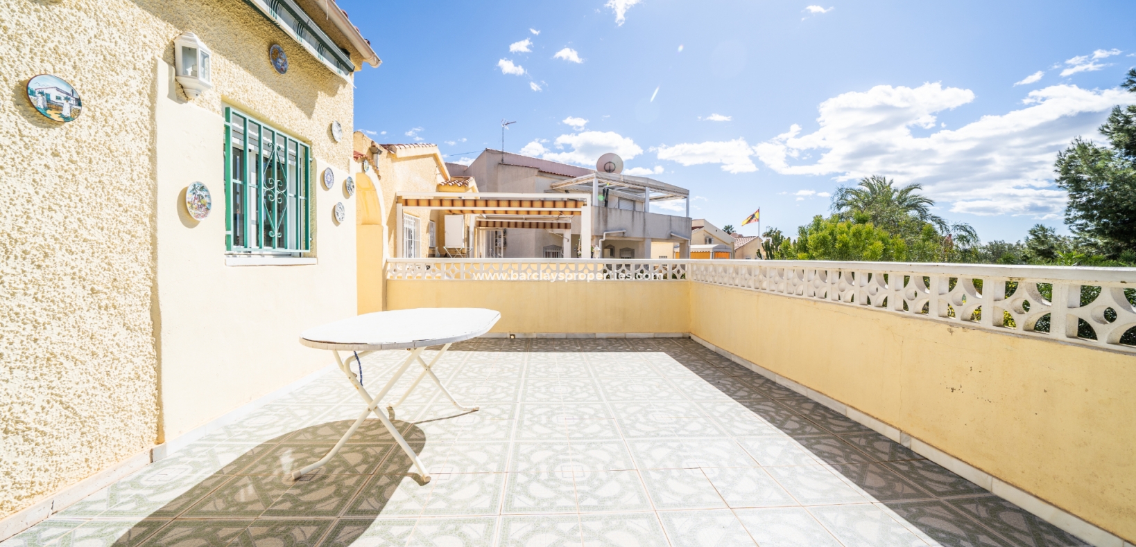 Wederverkoop - Vrijstaande Villa - Urb. La Marina