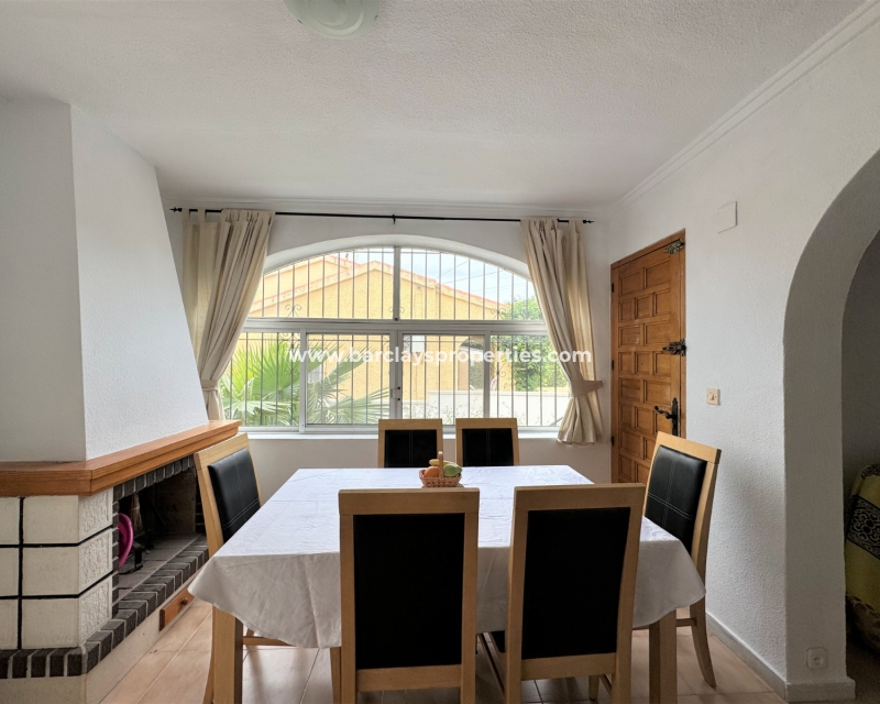 Wederverkoop - Vrijstaande Villa - Urb. La Marina