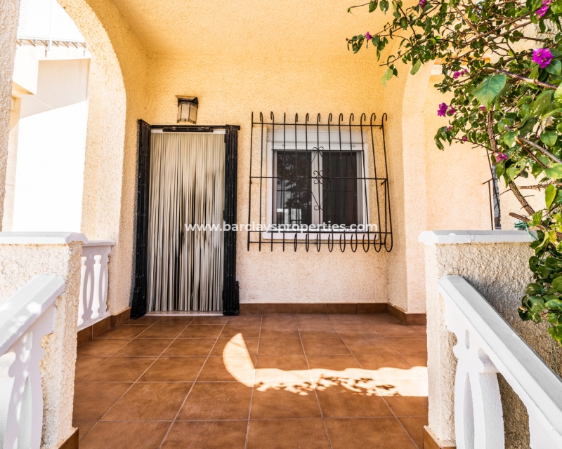 Wederverkoop - Vrijstaande Villa - Urb. La Marina