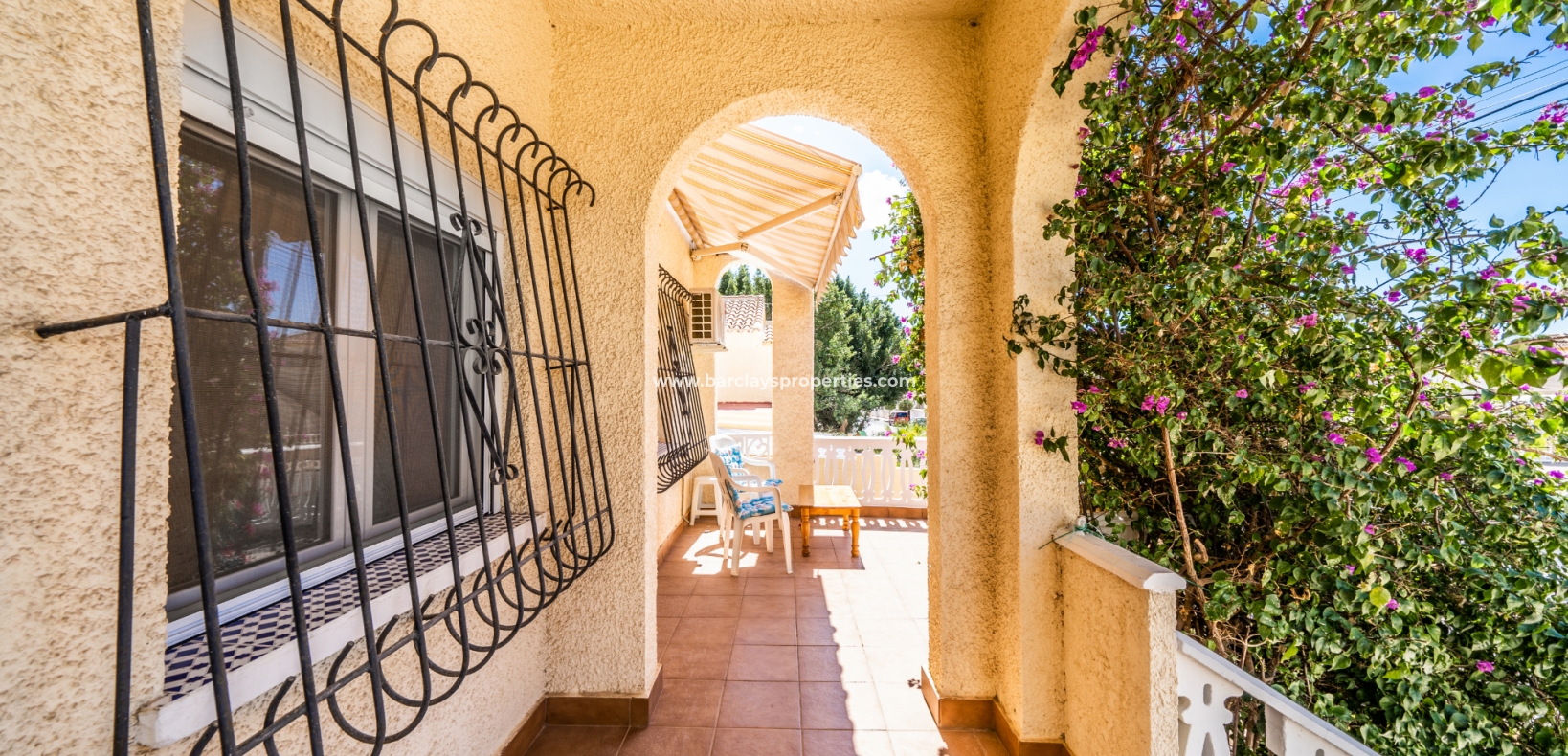 Wederverkoop - Vrijstaande Villa - Urb. La Marina