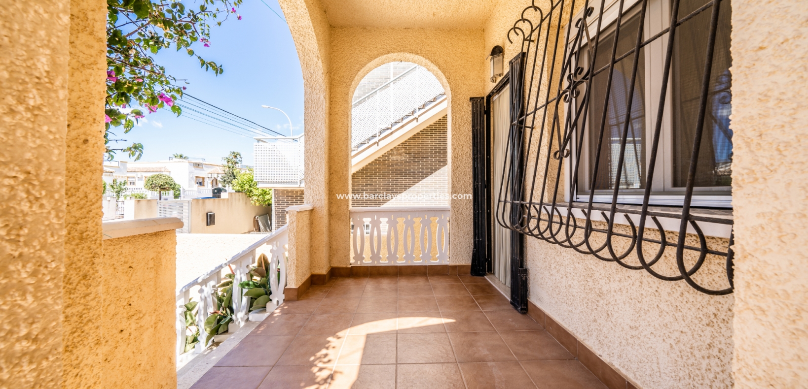 Wederverkoop - Vrijstaande Villa - Urb. La Marina