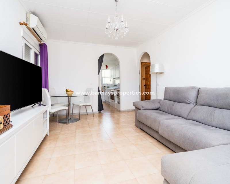 Wederverkoop - Vrijstaande Villa - Urb. La Marina