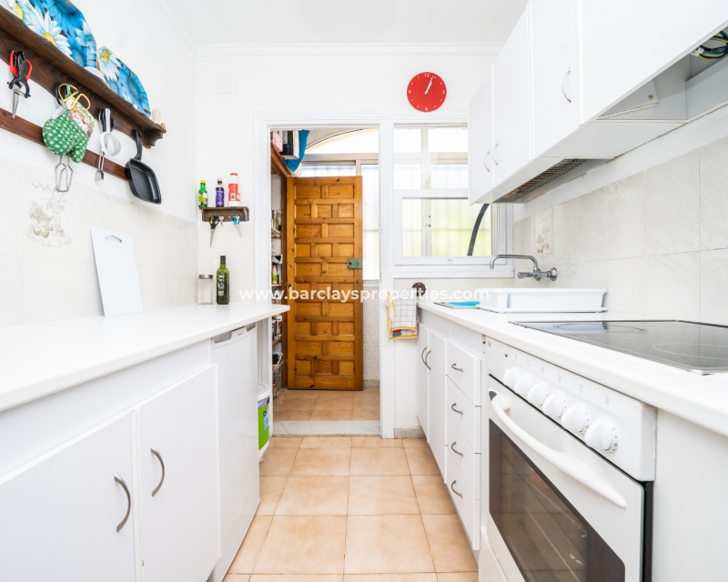 Wederverkoop - Vrijstaande Villa - Urb. La Marina