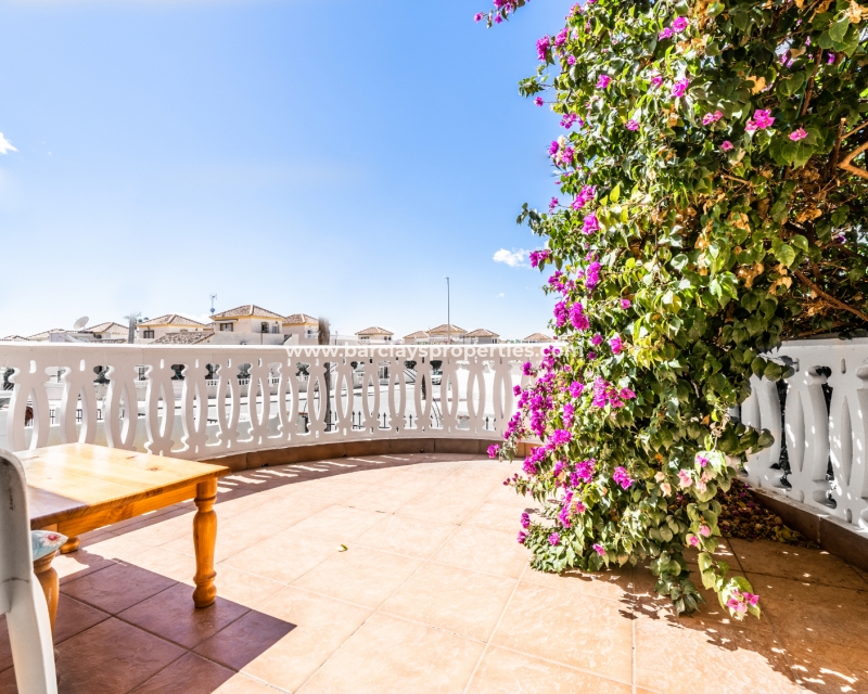 Wederverkoop - Vrijstaande Villa - Urb. La Marina