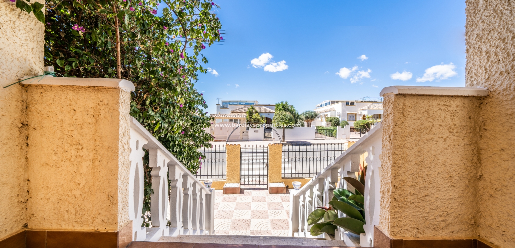 Wederverkoop - Vrijstaande Villa - Urb. La Marina