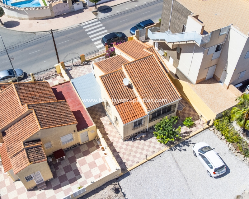 Wederverkoop - Vrijstaande Villa - Urb. La Marina