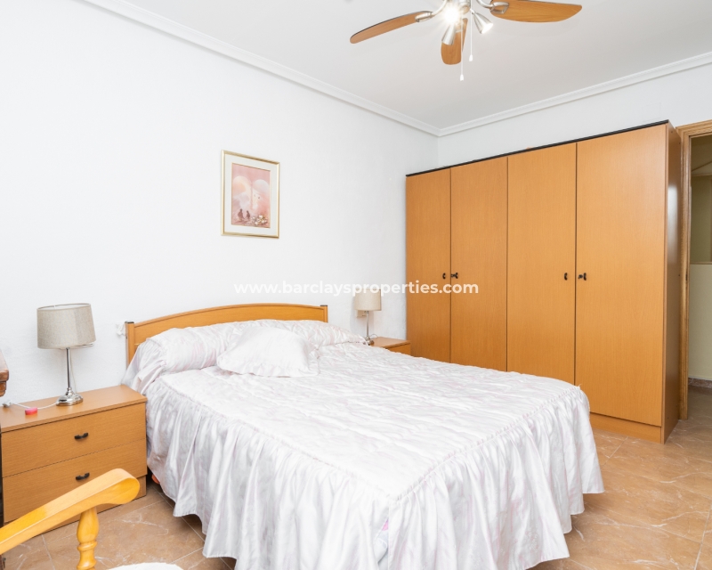 Wederverkoop - Vrijstaande Villa - Urb. La Marina