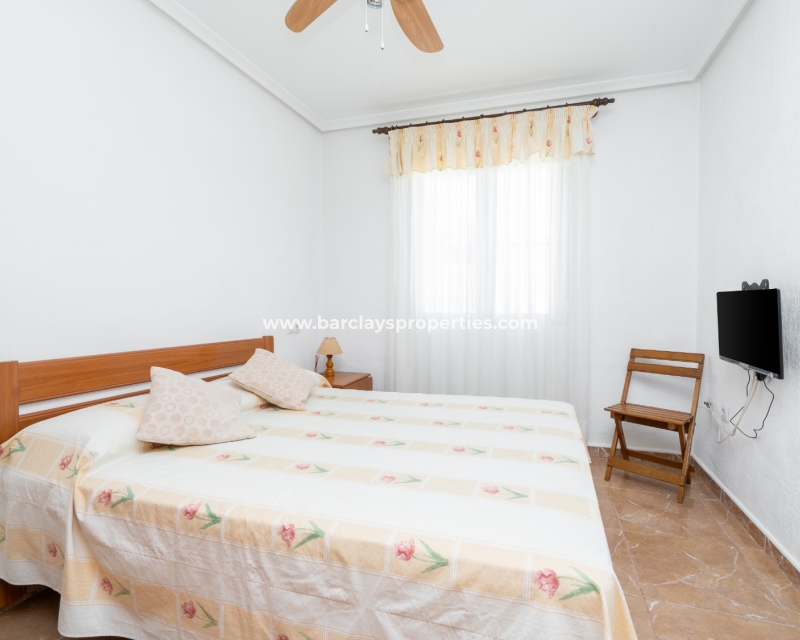 Wederverkoop - Vrijstaande Villa - Urb. La Marina