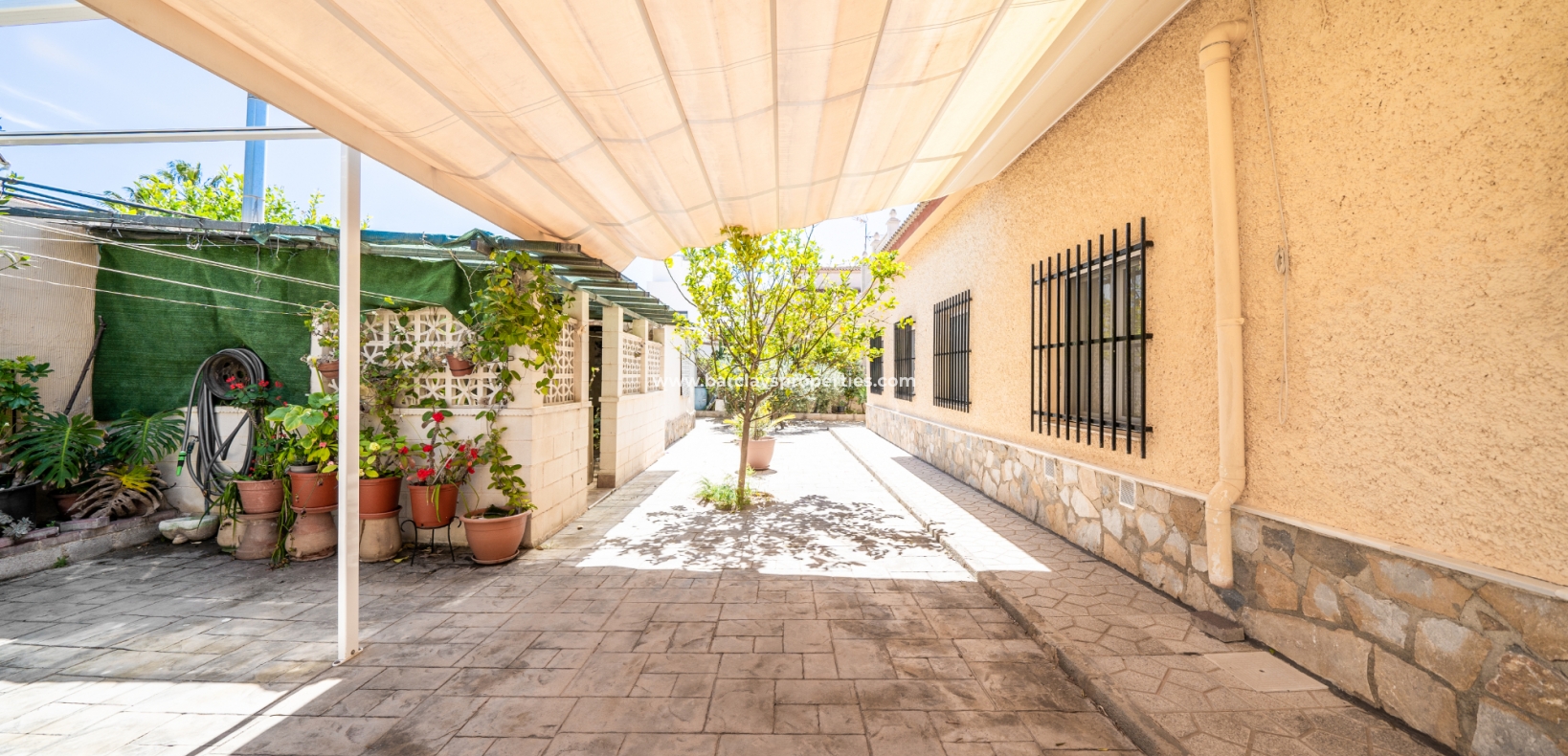 Wederverkoop - Vrijstaande Villa - Urb. La Marina