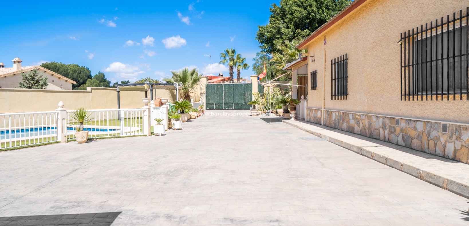 Wederverkoop - Vrijstaande Villa - Urb. La Marina