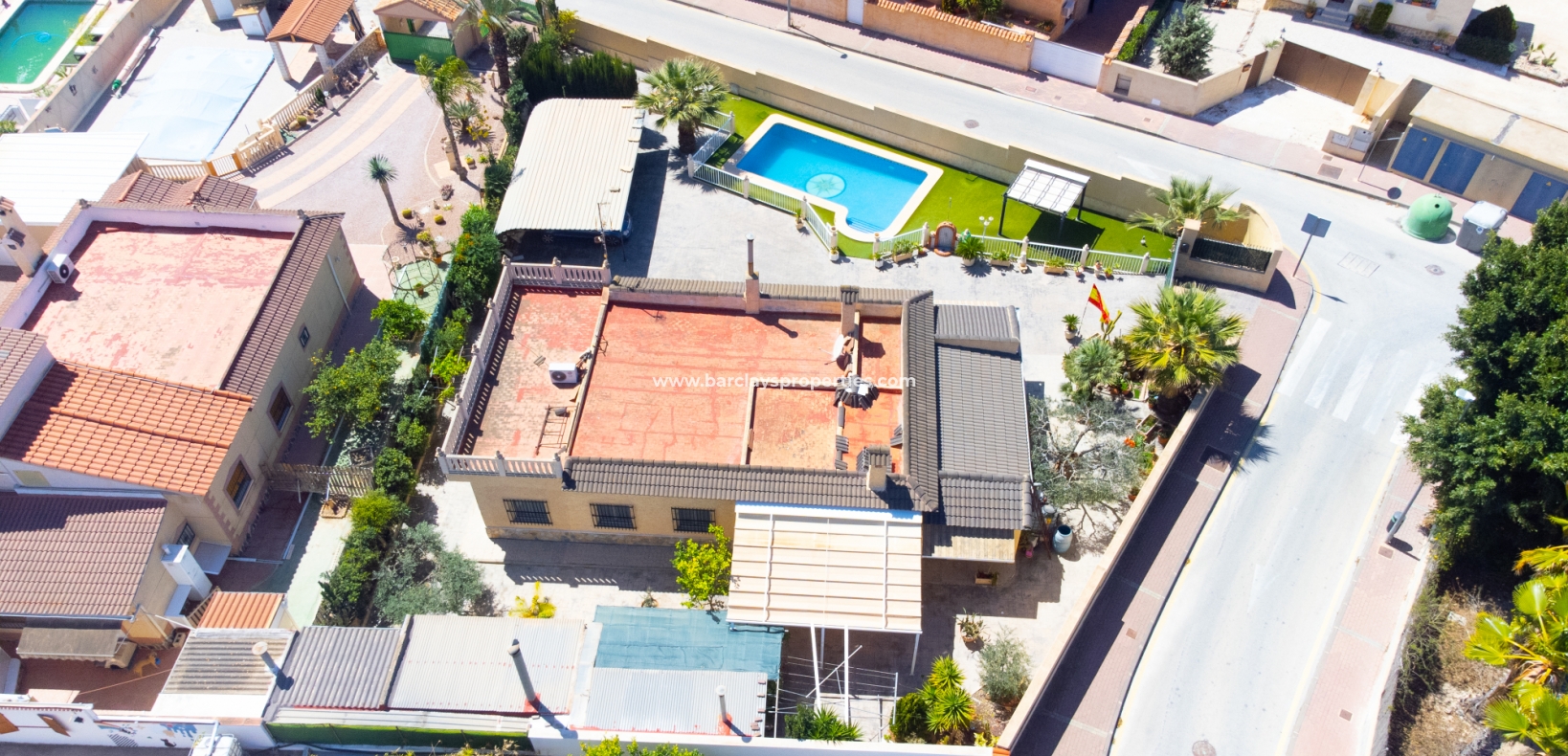 Wederverkoop - Vrijstaande Villa - Urb. La Marina