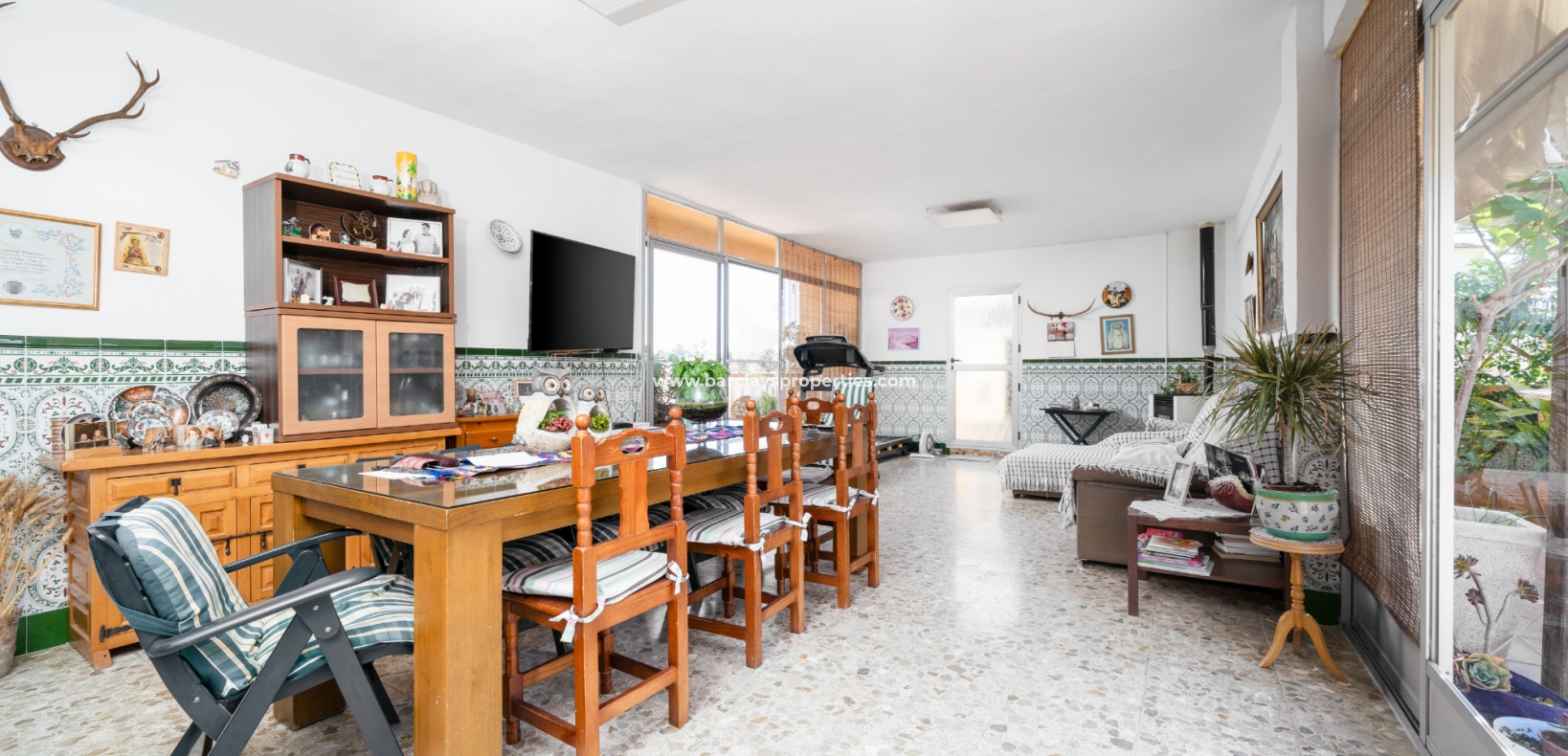 Wederverkoop - Vrijstaande Villa - Urb. La Marina