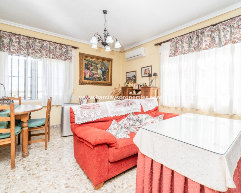 Wederverkoop - Vrijstaande Villa - Urb. La Marina