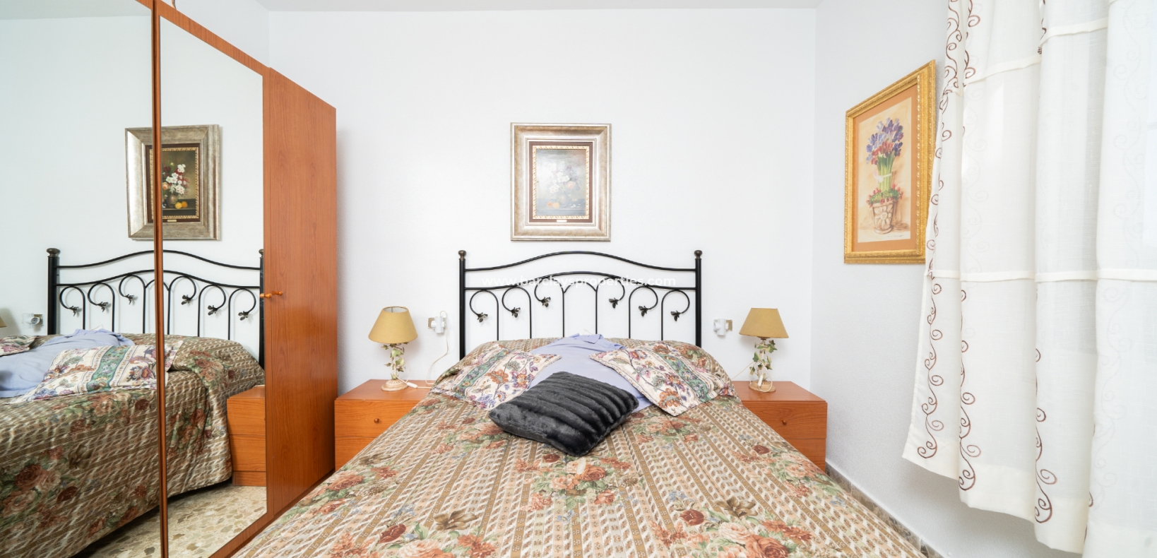 Wederverkoop - Vrijstaande Villa - Urb. La Marina