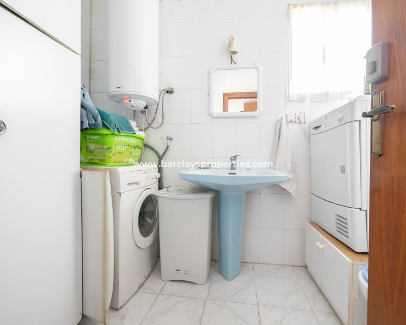 Wederverkoop - Vrijstaande Villa - Urb. La Marina