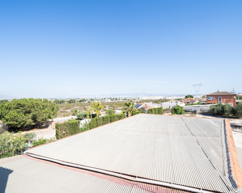 Wederverkoop - Vrijstaande Villa - Urb. La Marina