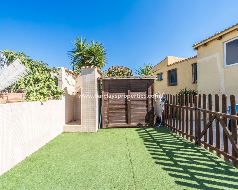 Wederverkoop - Vrijstaande Villa - Urb. La Marina