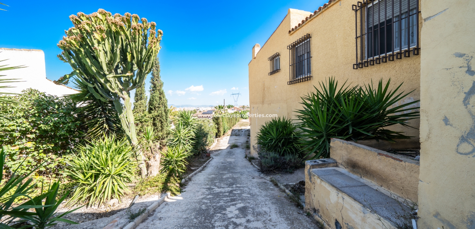 Wederverkoop - Vrijstaande Villa - Urb. La Marina