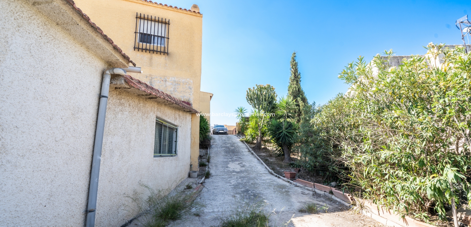 Wederverkoop - Vrijstaande Villa - Urb. La Marina