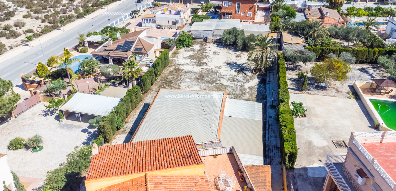 Wederverkoop - Vrijstaande Villa - Urb. La Marina