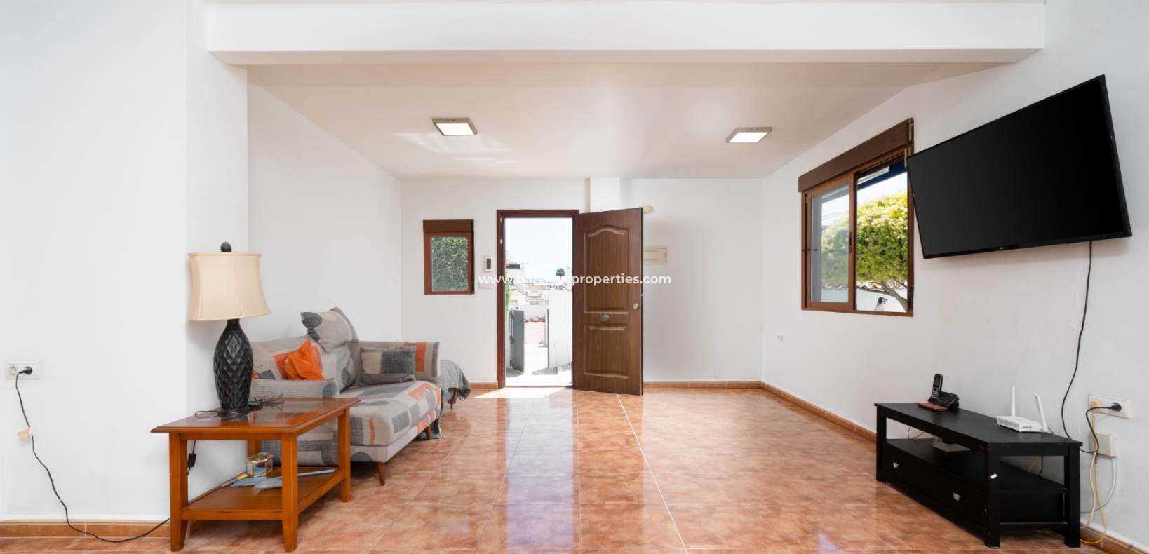 Wederverkoop - Vrijstaande Villa - Urb. La Marina