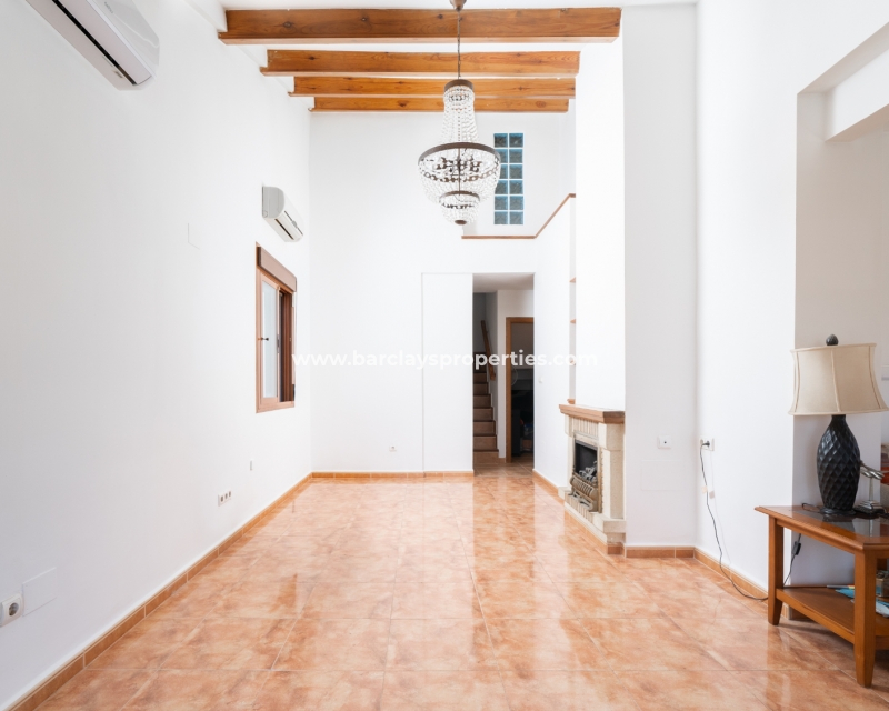 Wederverkoop - Vrijstaande Villa - Urb. La Marina