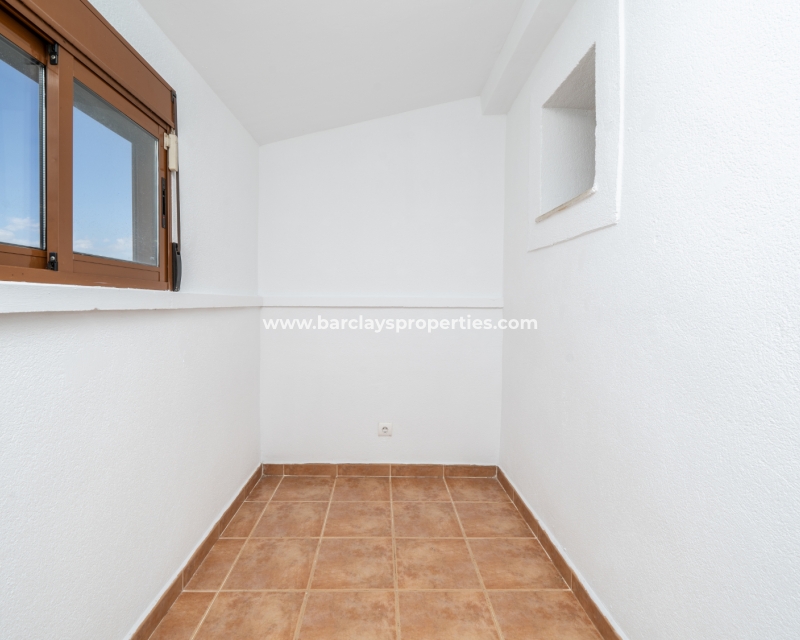 Wederverkoop - Vrijstaande Villa - Urb. La Marina