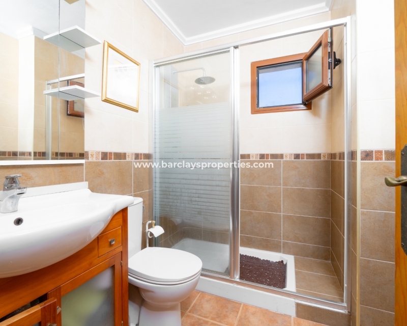 Wederverkoop - Vrijstaande Villa - Urb. La Marina