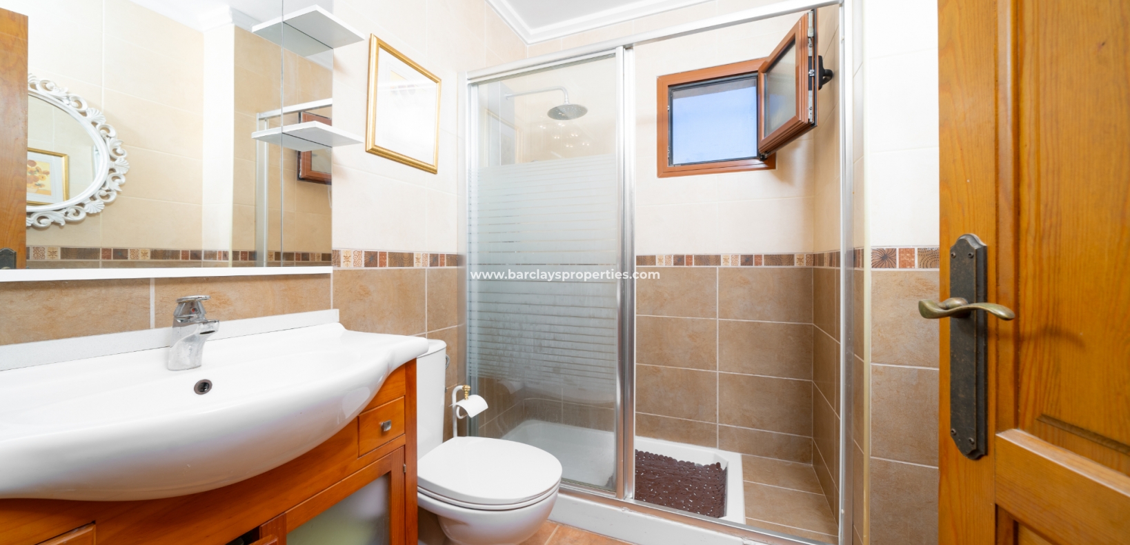 Wederverkoop - Vrijstaande Villa - Urb. La Marina