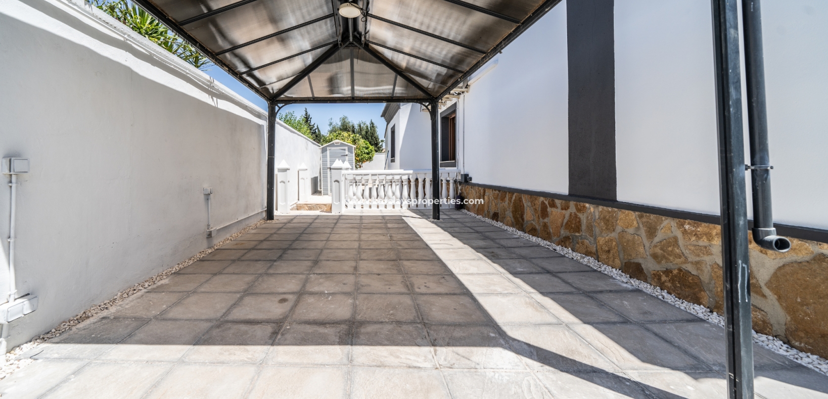 Wederverkoop - Vrijstaande Villa - Urb. La Marina