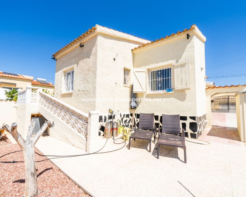 Wederverkoop - Vrijstaande Villa - Urb. La Marina