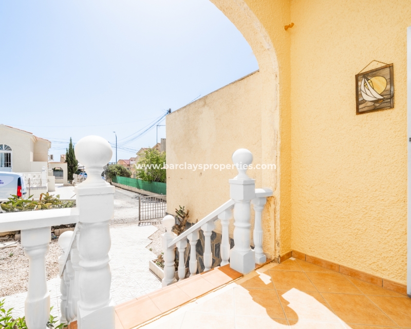 Wederverkoop - Vrijstaande Villa - Urb. La Marina