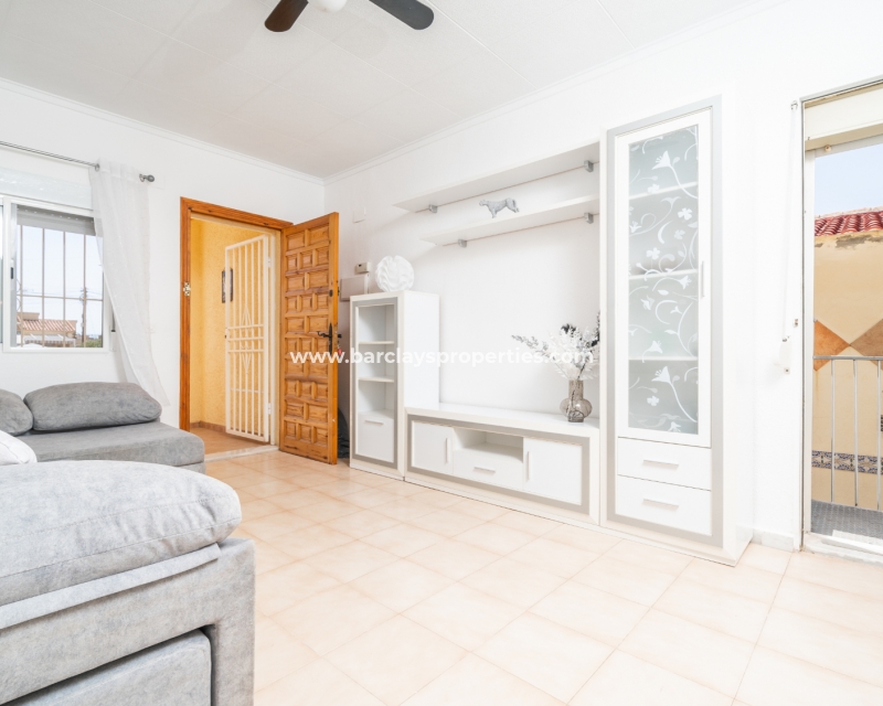 Wederverkoop - Vrijstaande Villa - Urb. La Marina