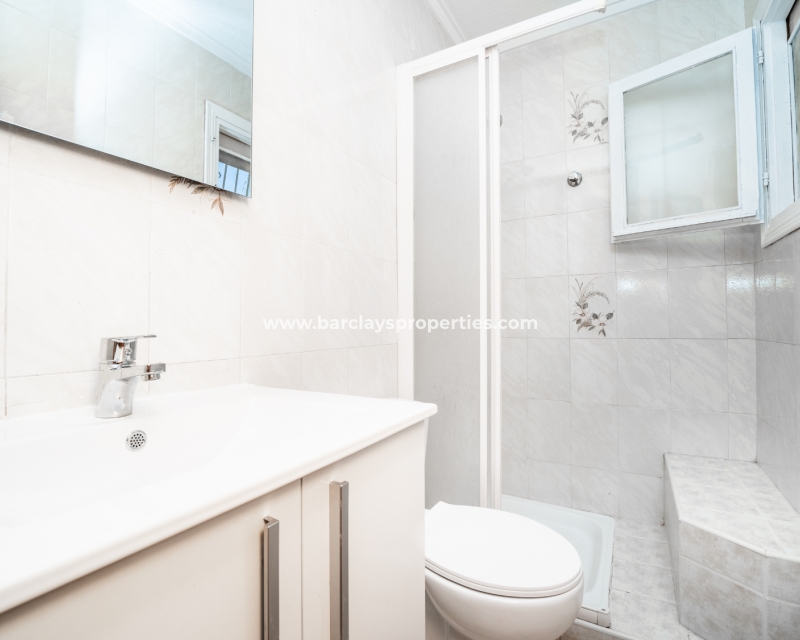 Wederverkoop - Vrijstaande Villa - Urb. La Marina