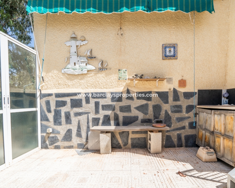 Wederverkoop - Vrijstaande Villa - Urb. La Marina