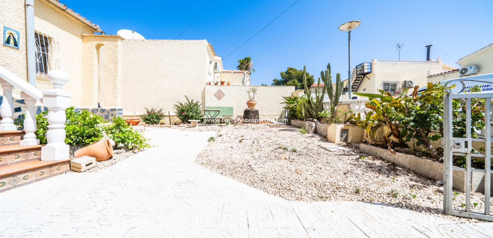 Wederverkoop - Vrijstaande Villa - Urb. La Marina