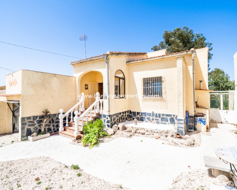 Wederverkoop - Vrijstaande Villa - Urb. La Marina