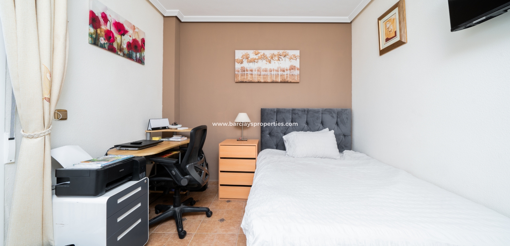 Wederverkoop - Vrijstaande Villa - Urb. La Marina