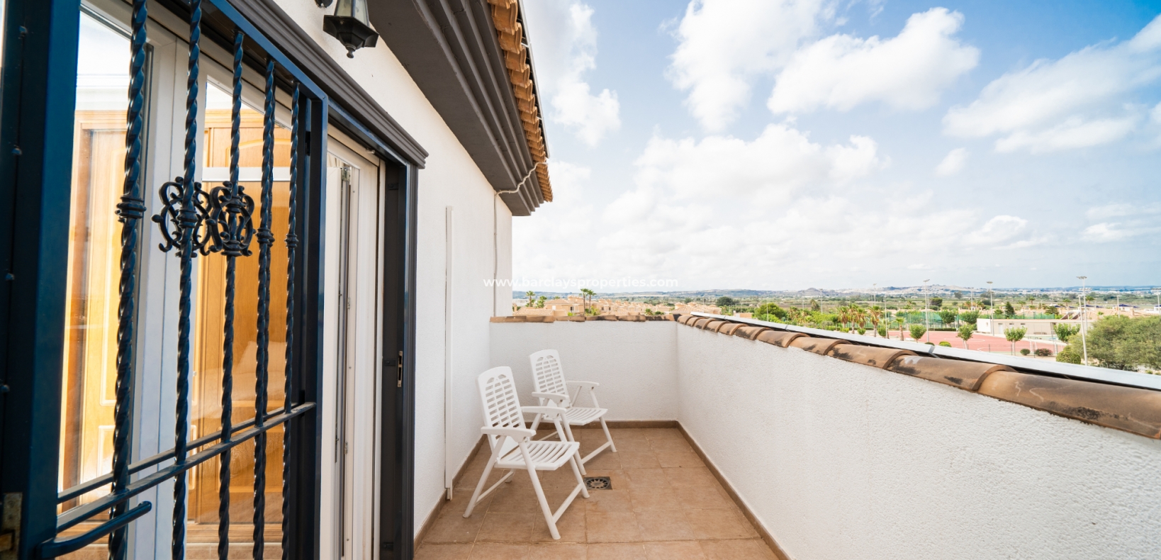 Wederverkoop - Vrijstaande Villa - Urb. La Marina