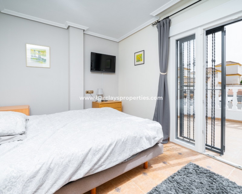 Wederverkoop - Vrijstaande Villa - Urb. La Marina