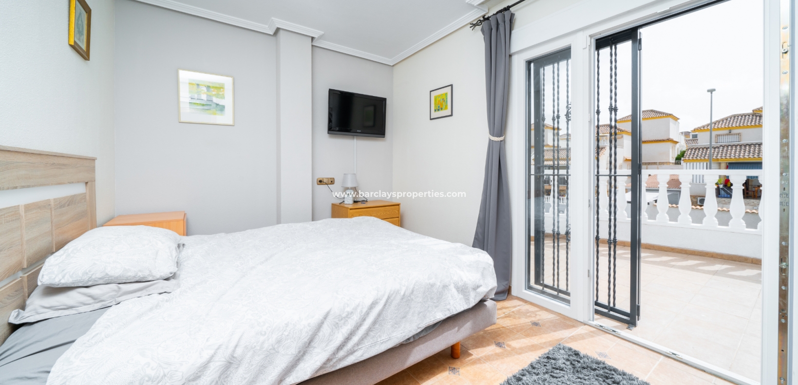 Wederverkoop - Vrijstaande Villa - Urb. La Marina