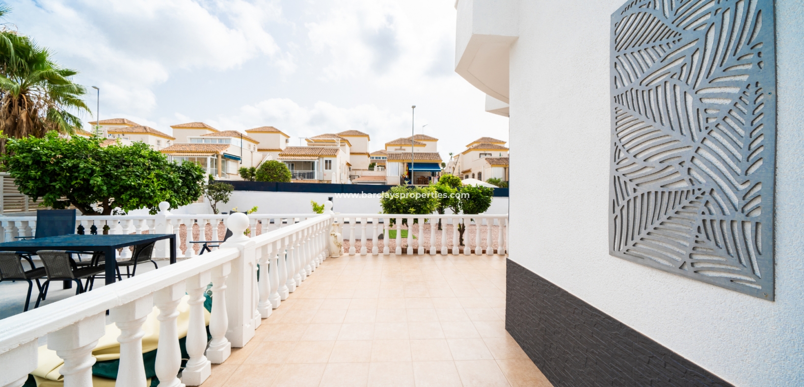 Wederverkoop - Vrijstaande Villa - Urb. La Marina