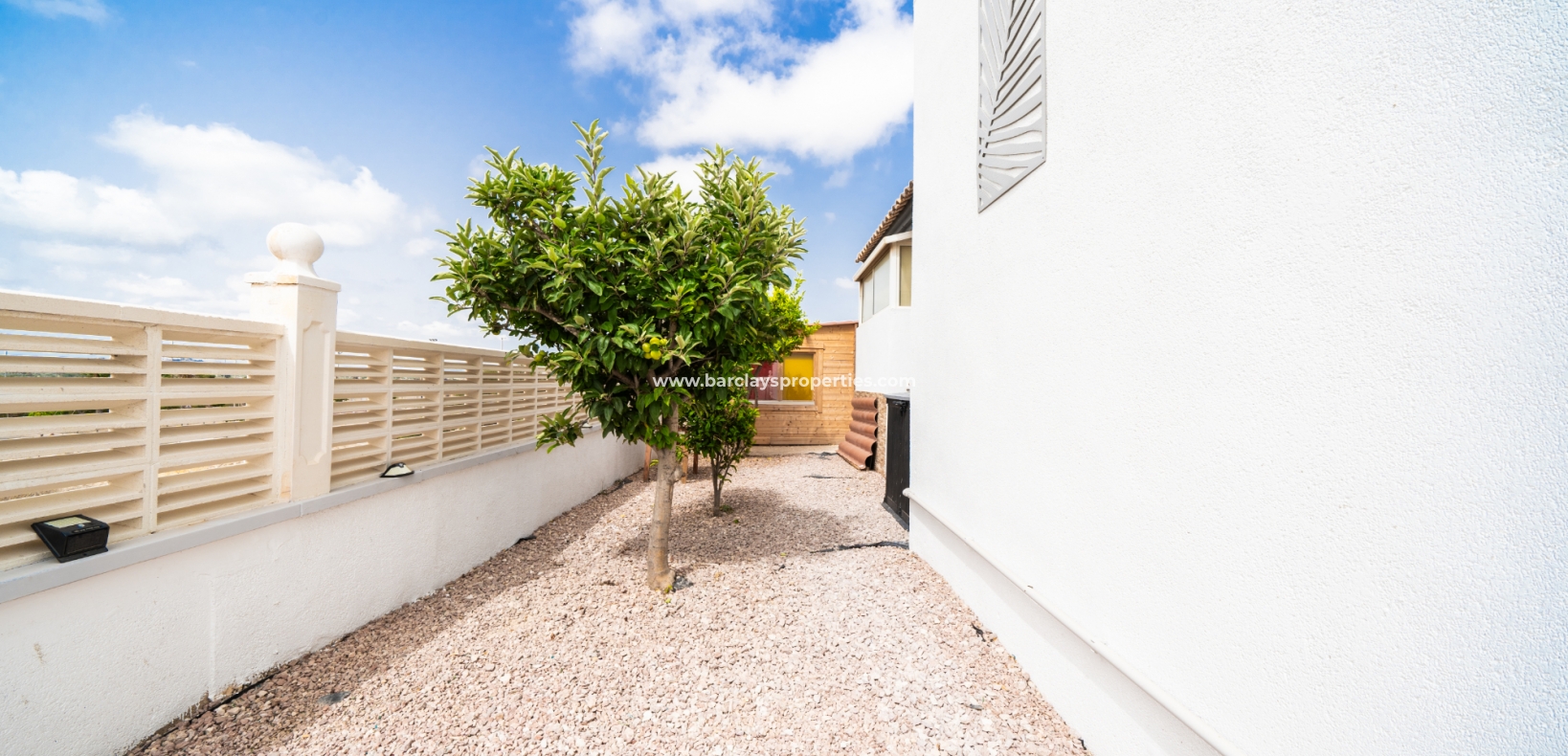 Wederverkoop - Vrijstaande Villa - Urb. La Marina