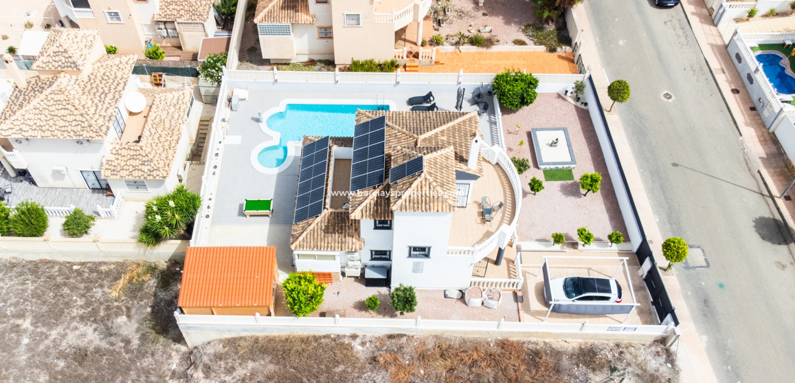 Wederverkoop - Vrijstaande Villa - Urb. La Marina