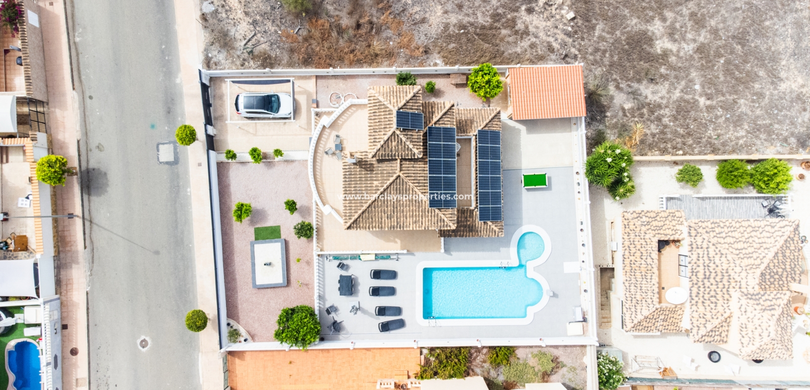 Wederverkoop - Vrijstaande Villa - Urb. La Marina